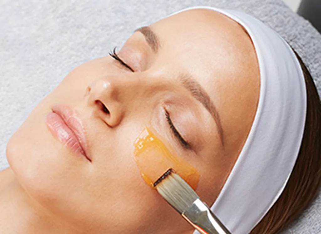 SKIN90 Facial: Environ DF Vibrant C Micro Peel