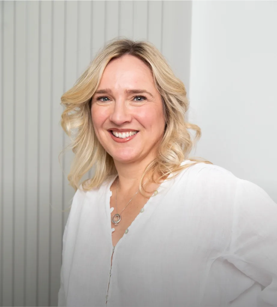 Stephanie Potter leading Thrive90 sessions for sustainable personal and professional growth